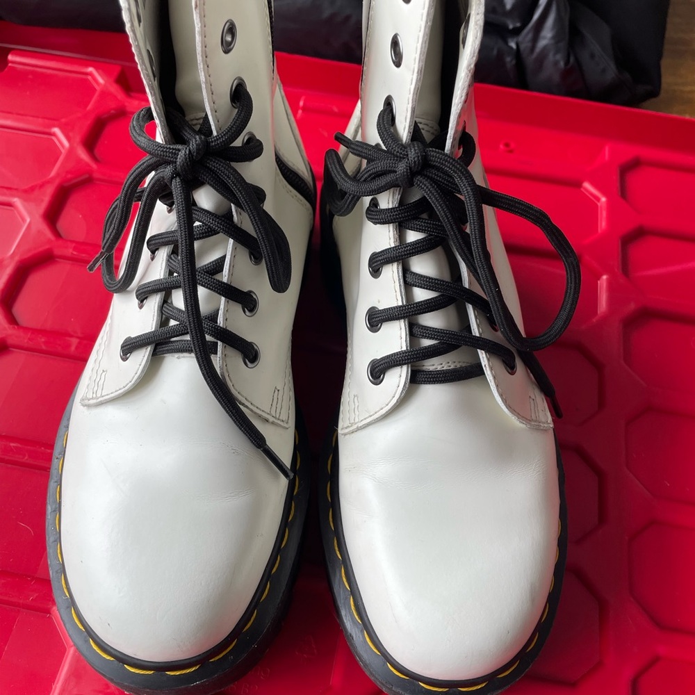 Dr martens White Lace-Up Boots with Black Laces IV